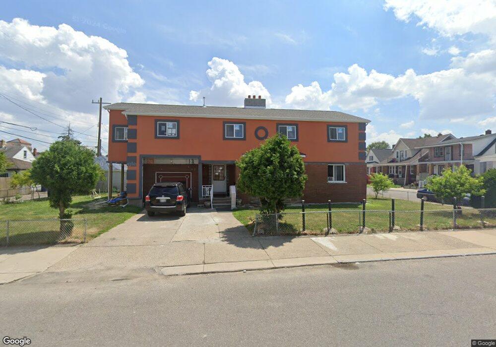 3100 Casmere St, HamtraMcK, MI 48212 - photo 1