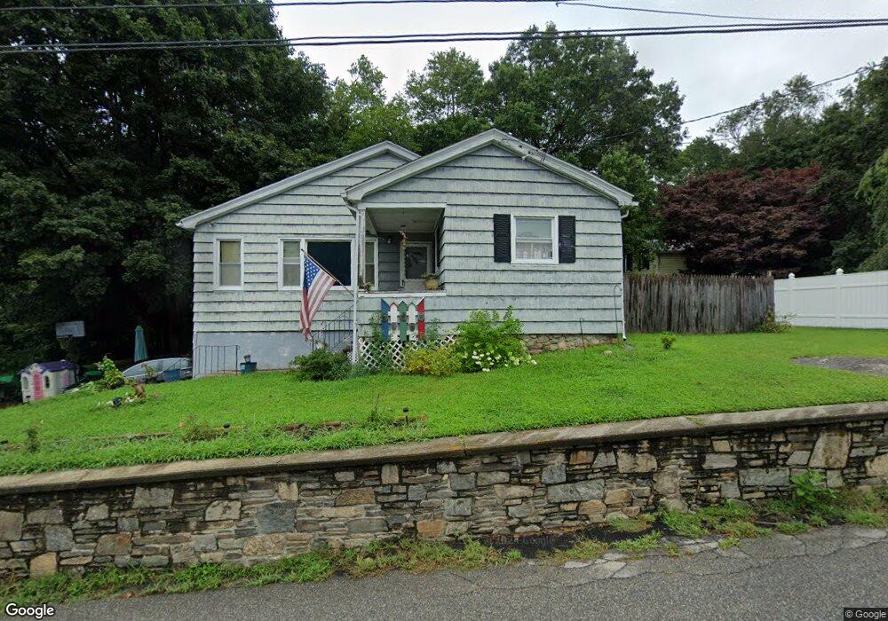 28 Richard St, Danielson, CT 06239 - photo 1