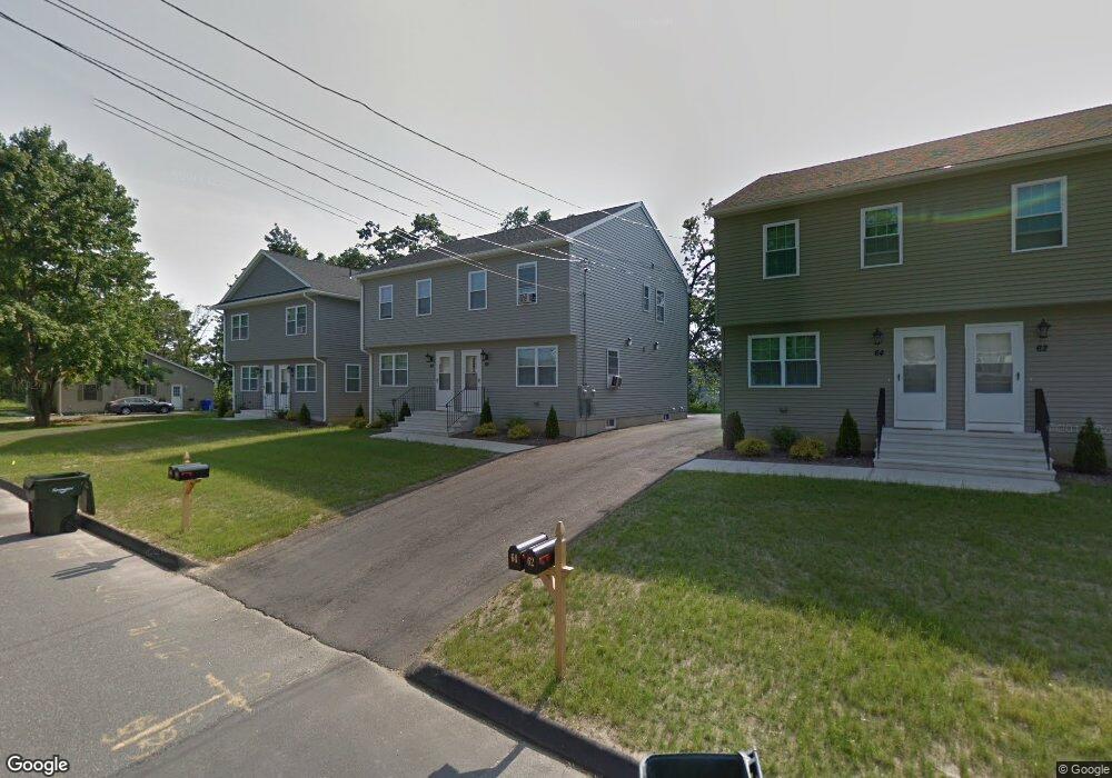 66 Biddle St, Springfield, MA 01129 - photo 1