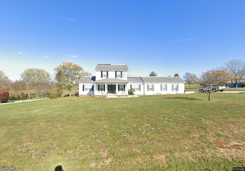 5027 Parry Ln, Maysville, KY 41056 - photo 1