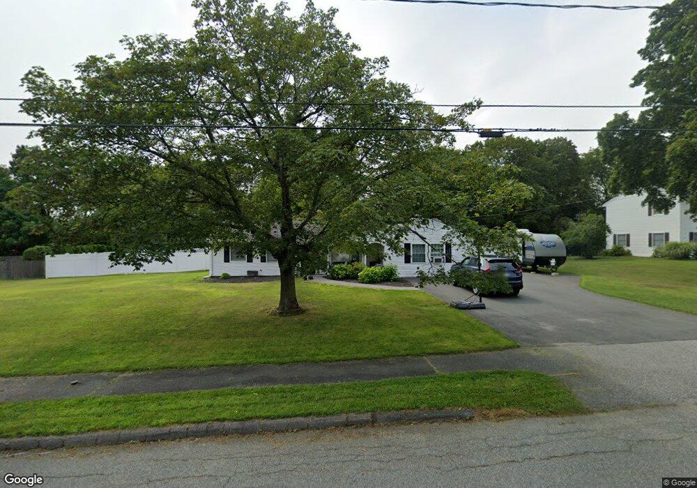 42 Sherwood Ave, Danvers, MA 01923 - photo 1