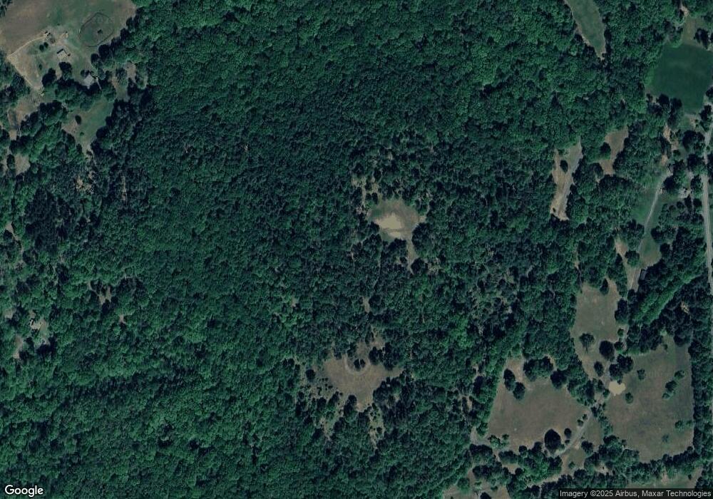 257 Hawkes Ln, Stroudsburg, PA 18360 - photo 1