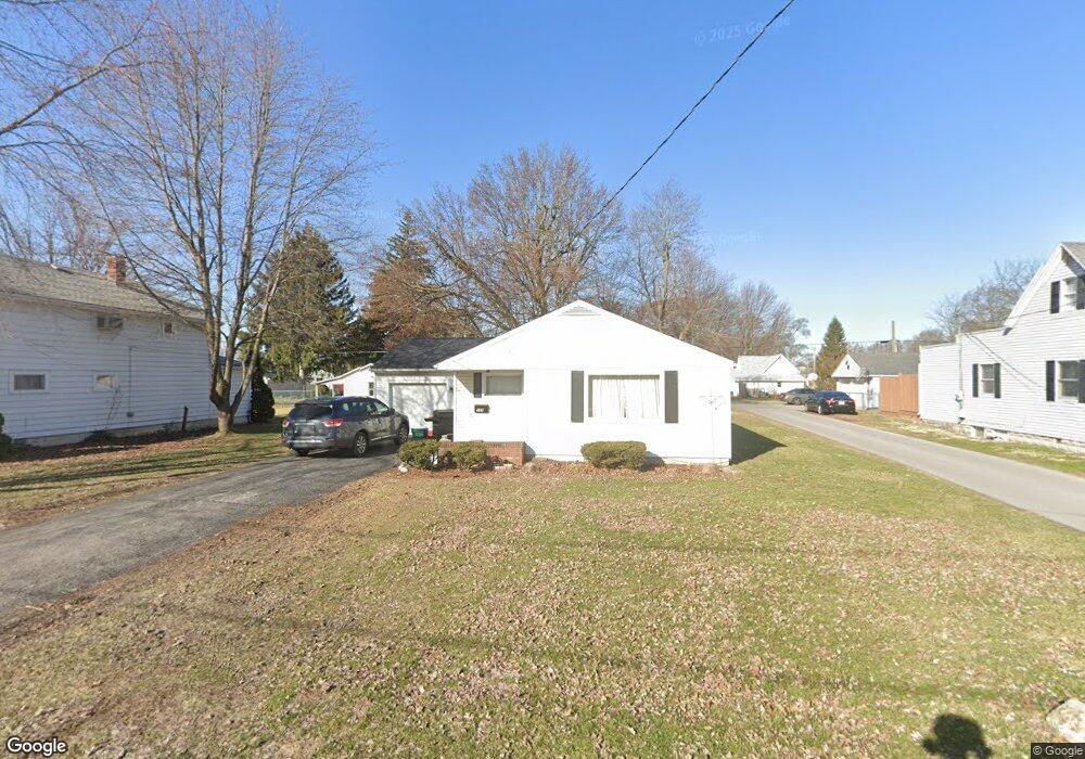 724 Dayton Ave, Findlay, OH 45840 - photo 1