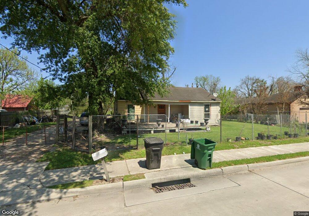 2113 Parker Rd, Houston, TX 77093 - photo 1