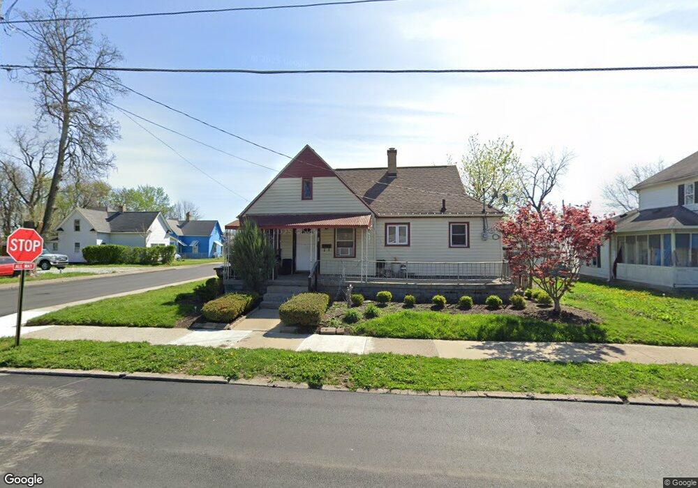 1304 Locust St, Anderson, IN 46016 - photo 1