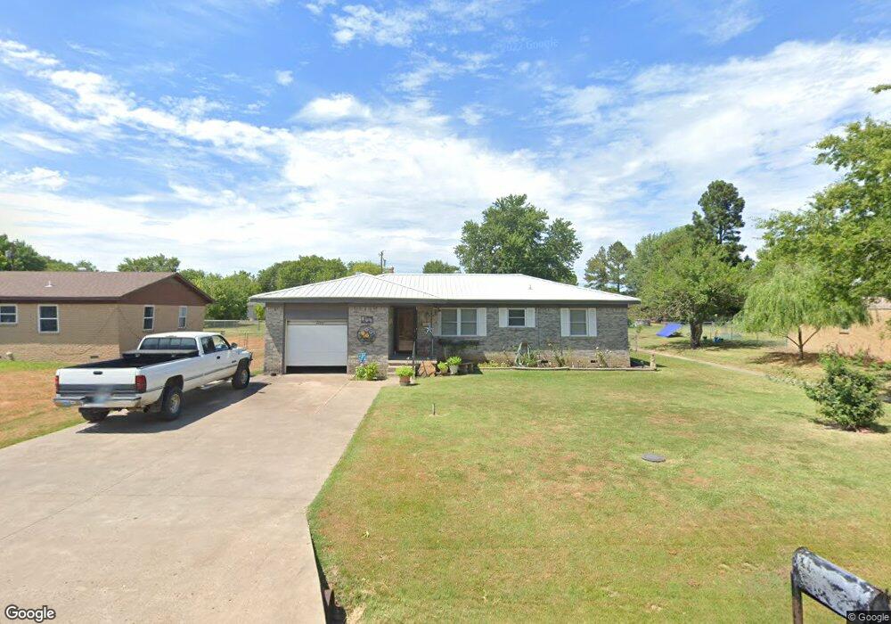 700 W 5th St, Skiatook, OK 74070 - photo 1