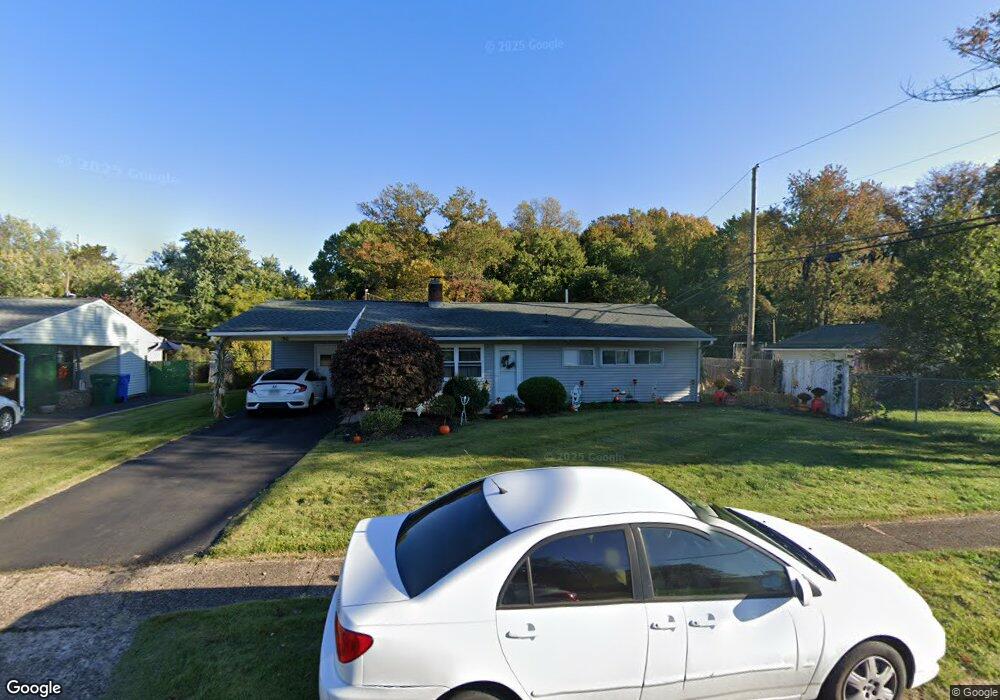 50 Yellowood Dr, Levittown, PA 19057 - photo 1