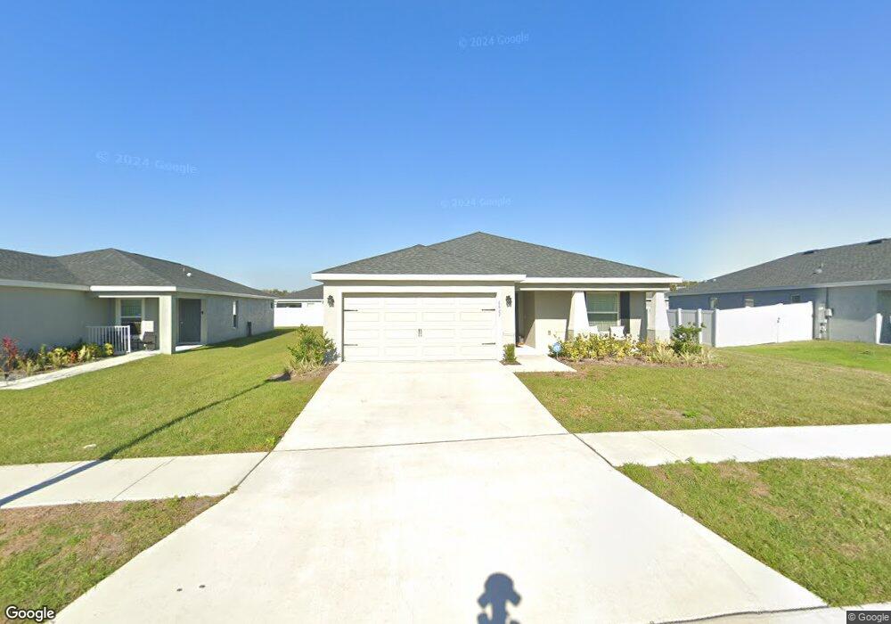 6827 Hanworth Ln, Zephyrhills, FL 33541 - photo 1