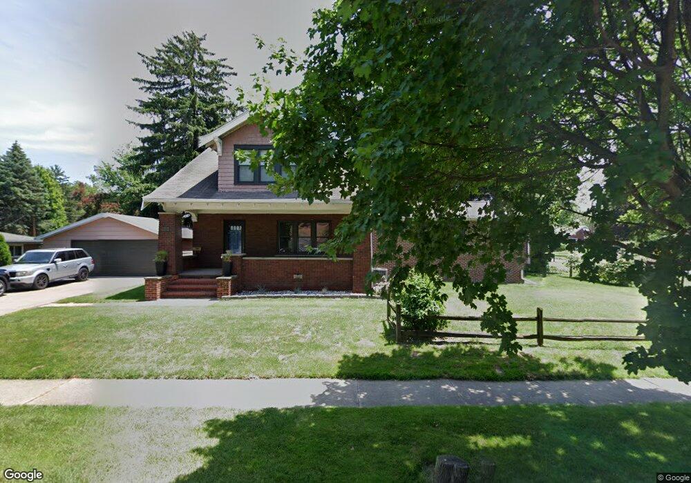 1010 Searles Rd, Toledo, OH 43607 - photo 1