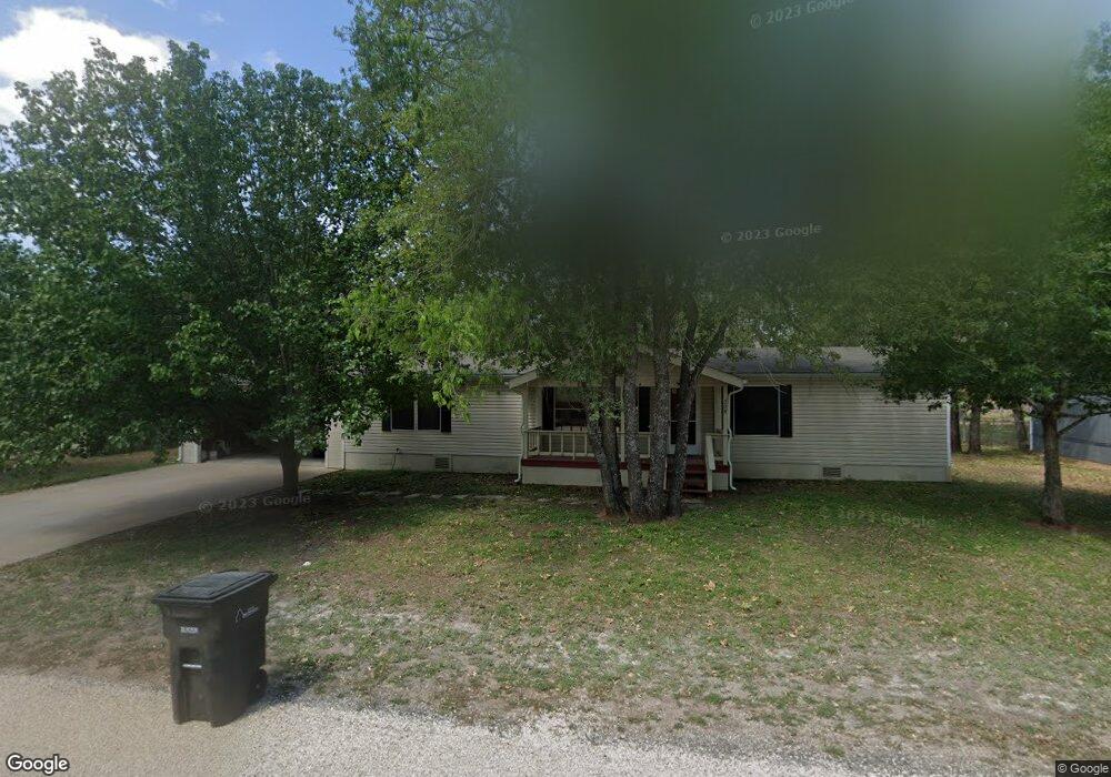 208 Windmill Oaks Ave, Fredericksburg, TX 78624 - photo 1