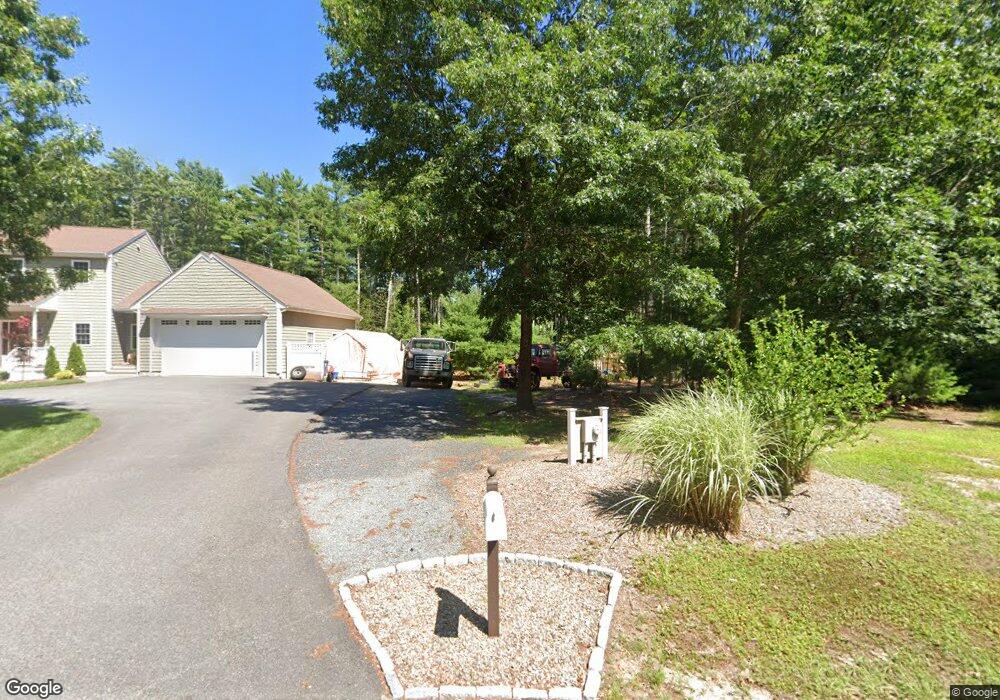 106 Clapp Rd, Rochester, MA 02770 - photo 1