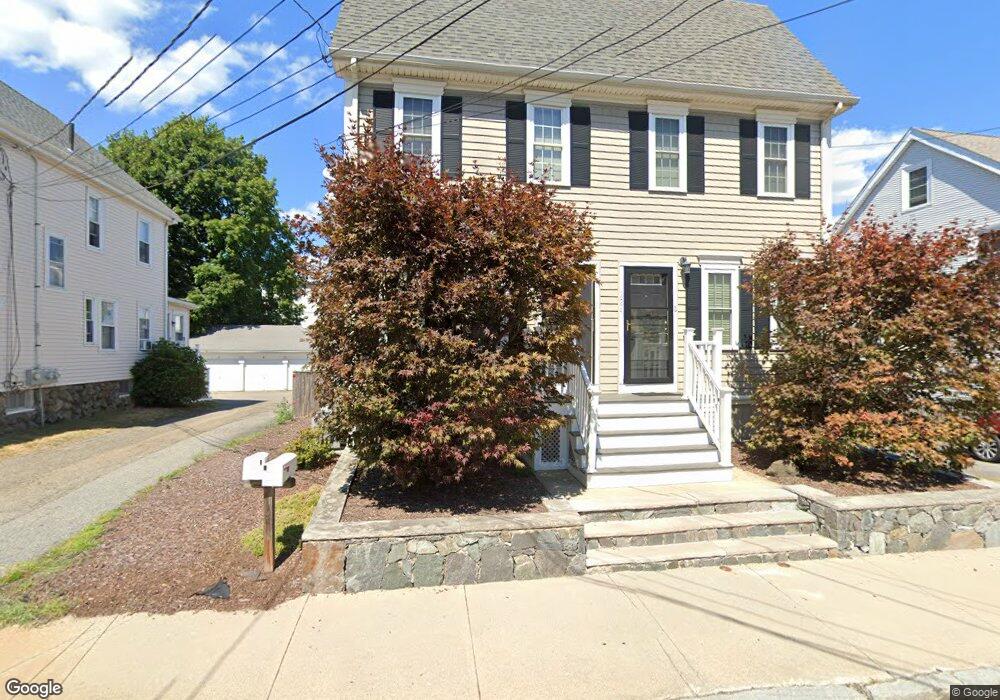 224 Robbins St unit 2, Waltham, MA 02453 - photo 1