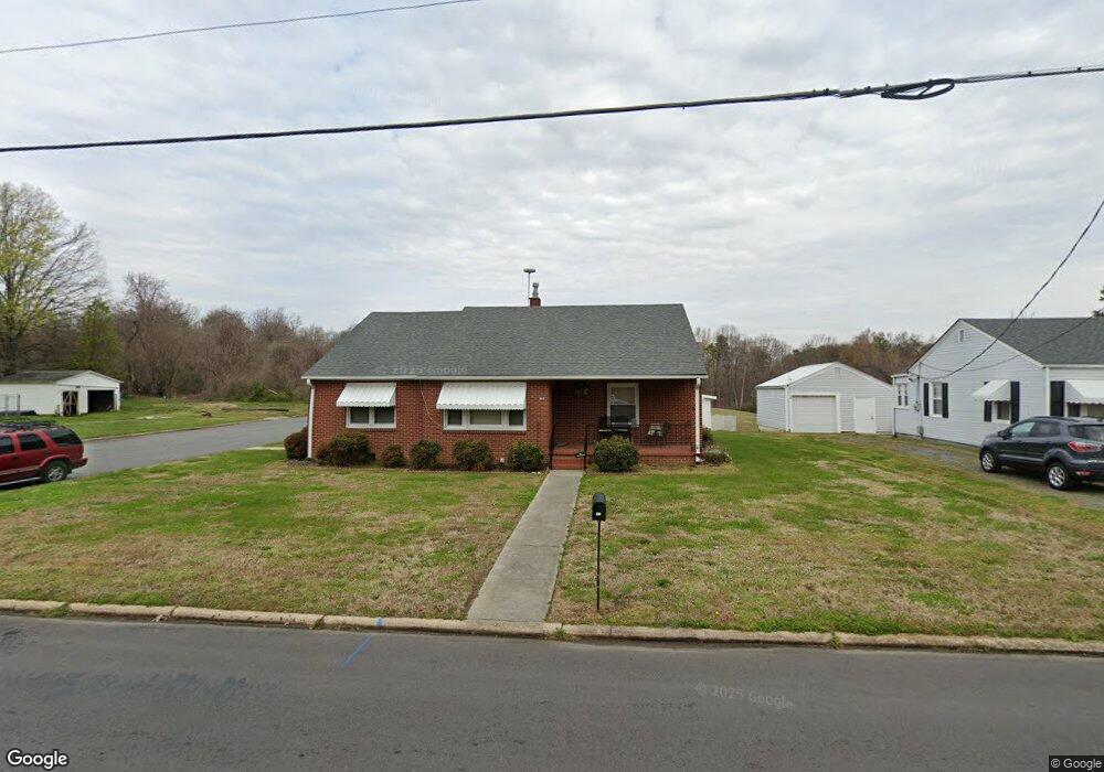 844 Lawsonville Ave, Reidsville, NC 27320 - photo 1