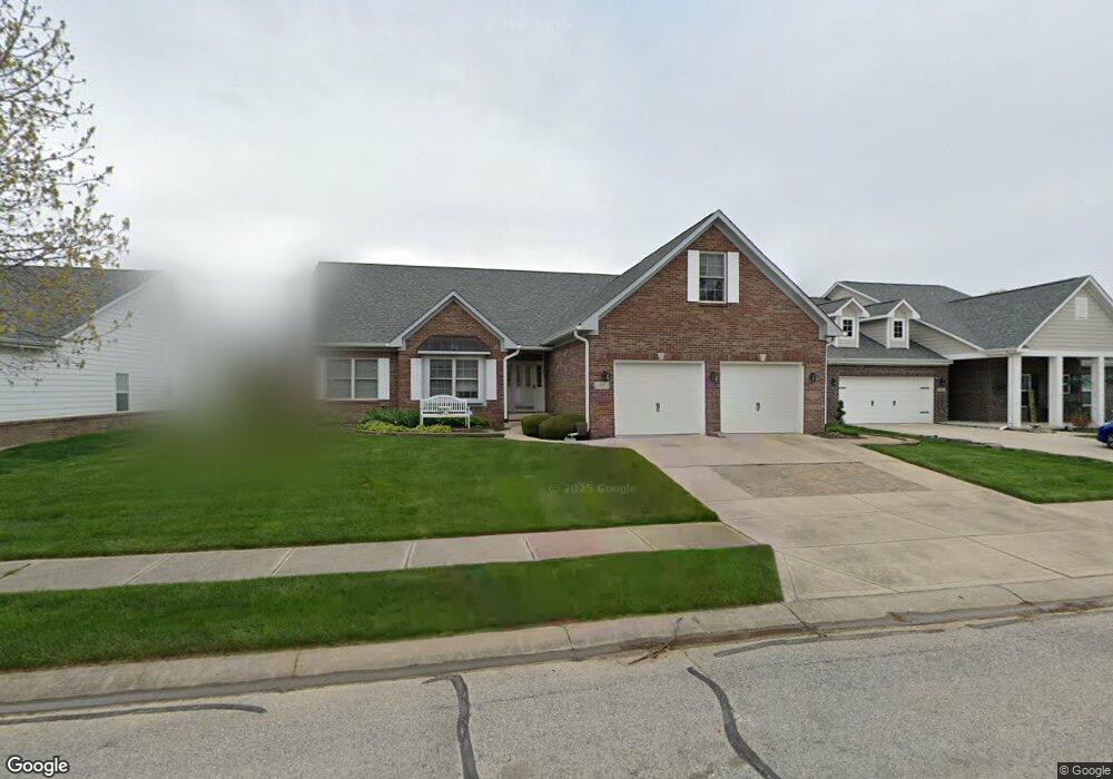 2445 Somerset Cir, Franklin, IN 46131 - photo 1