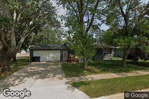 112 N Elm St, Lennox, SD 57039