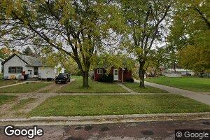 609 1st Ave E, Rock Rapids, IA 51246