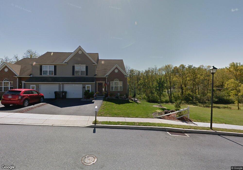 4018 Hemlock Dr, Coplay, PA 18037 - photo 1