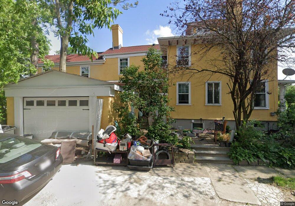 42 Blue Hills Pkwy, Milton, MA 02186 - photo 1