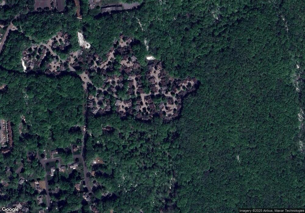 4 Coachwhip Ln unit 4, Niantic, CT 06357 - photo 1