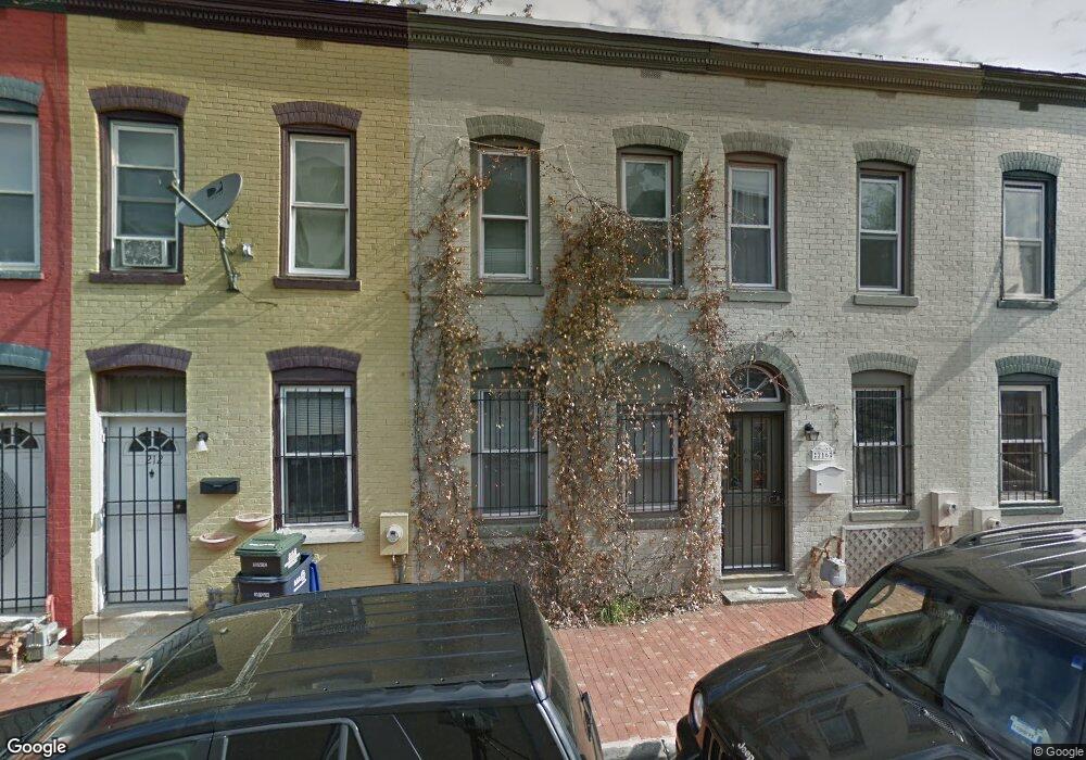 214 Parker St NE unit 216, Washington, DC 20002 - photo 1