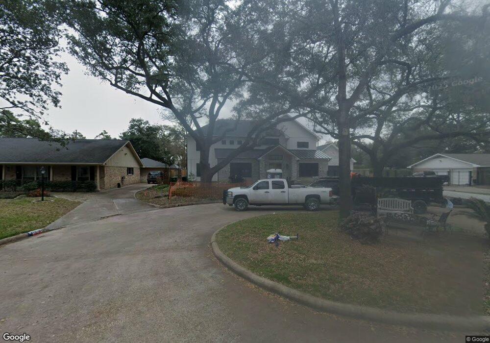 5014 Moss Hollow Ct, Houston, TX 77018 - photo 1