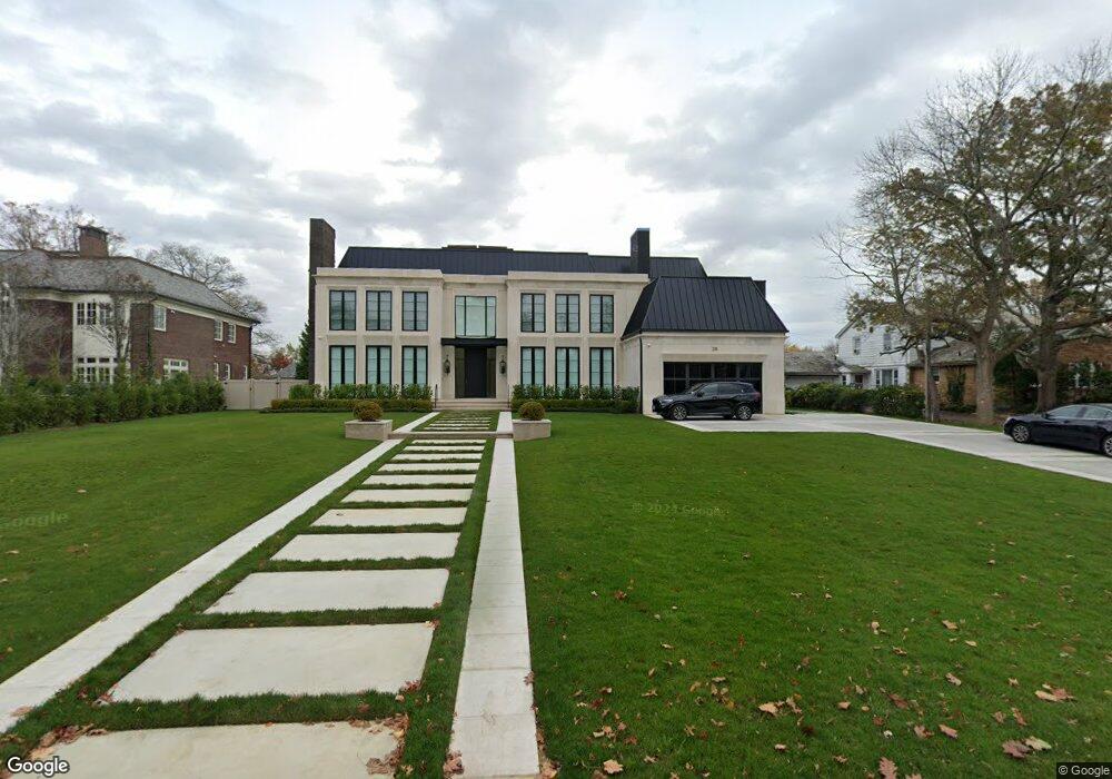 28 Auerbach Ln, Lawrence, NY 11559 - photo 1