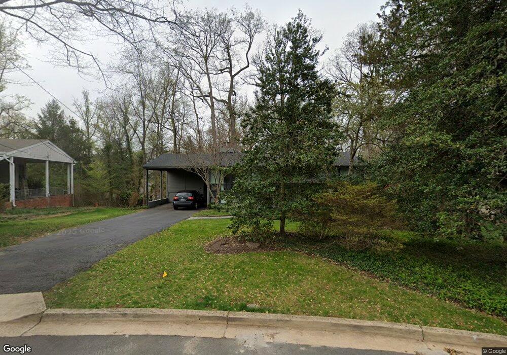 1106 Shipman Ln, McLean, VA 22101 - photo 1