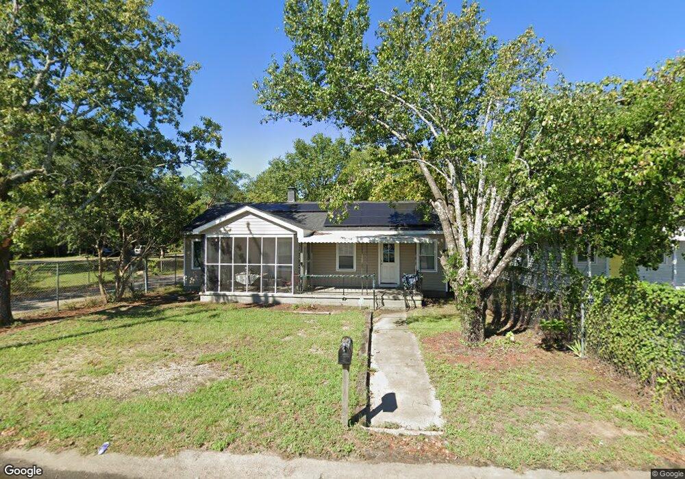 1010 Sox St, West Columbia, SC 29169 - photo 1