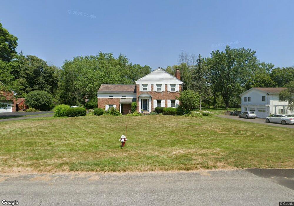 2347 Cayuga Rd, Schenectady, NY 12309 - photo 1