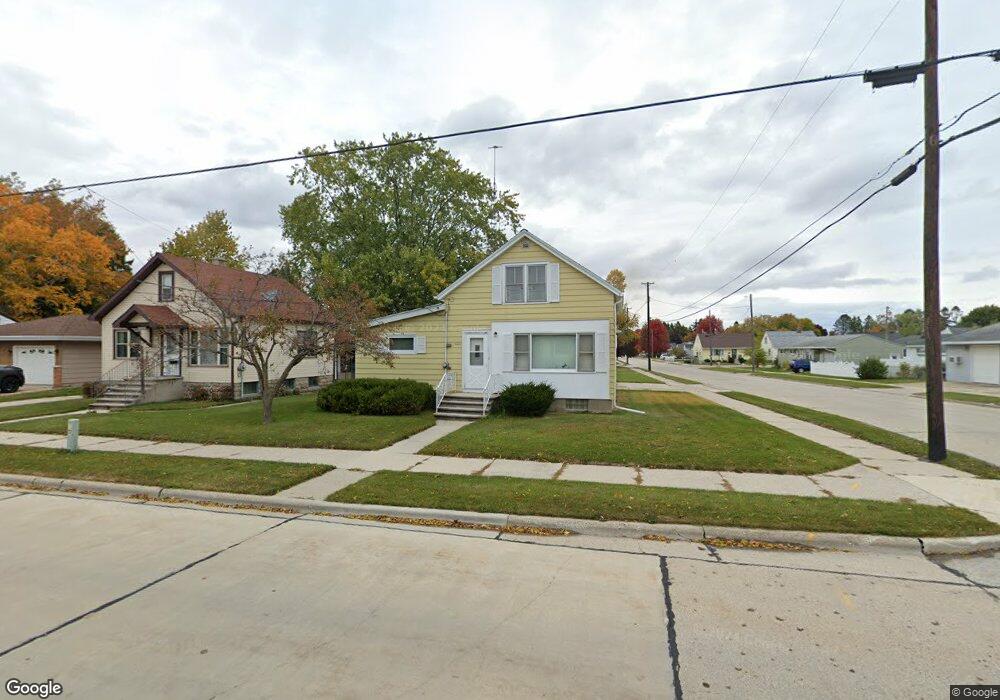 2502 14th St, Two Rivers, WI 54241 - photo 1