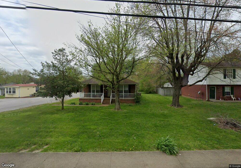 709 S Russell St, Portland, TN 37148 - photo 1
