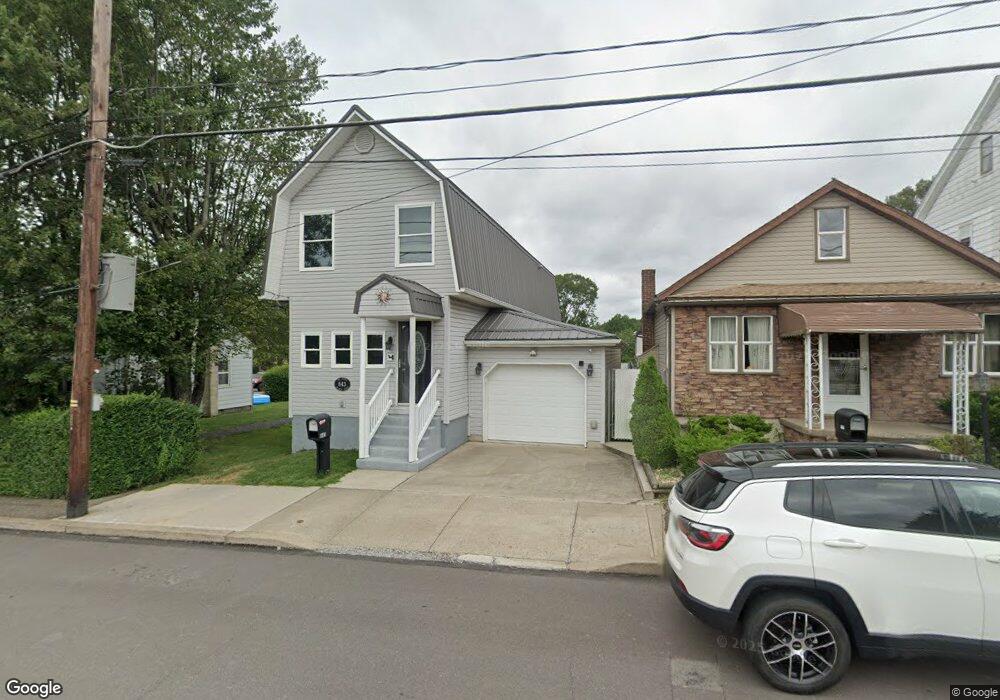 843 Seybert St, Hazleton, PA 18201 - photo 1