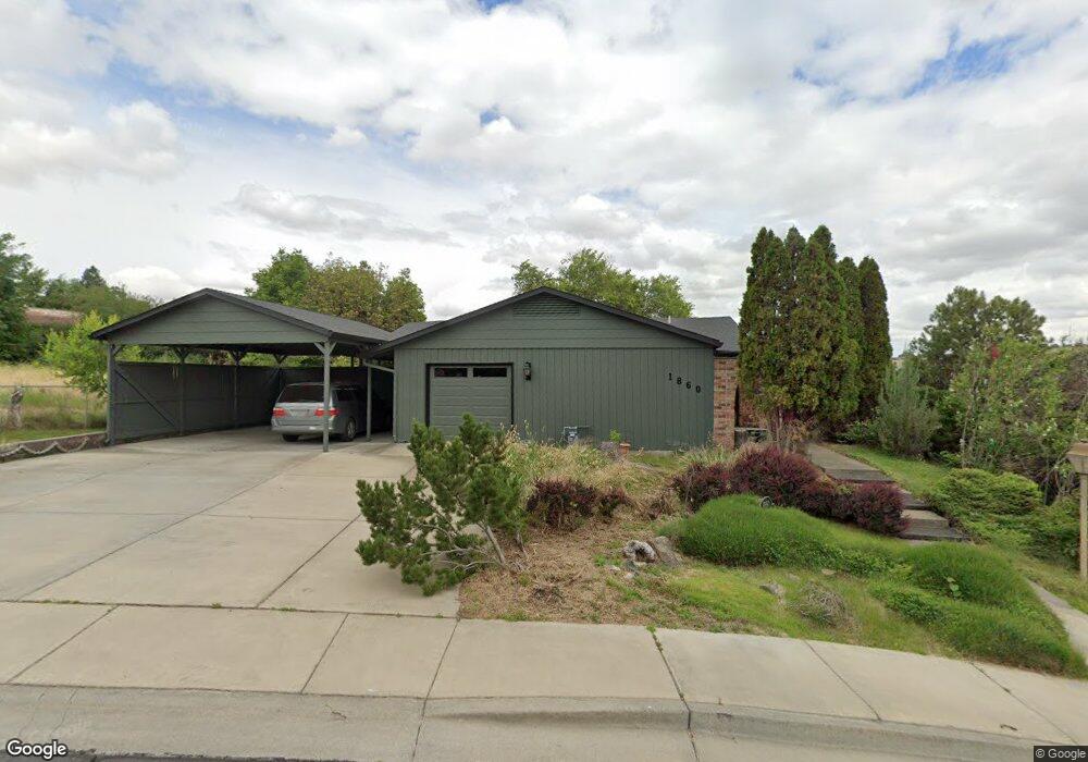 1860 SW Athens Ave, Pendleton, OR 97801 - photo 1