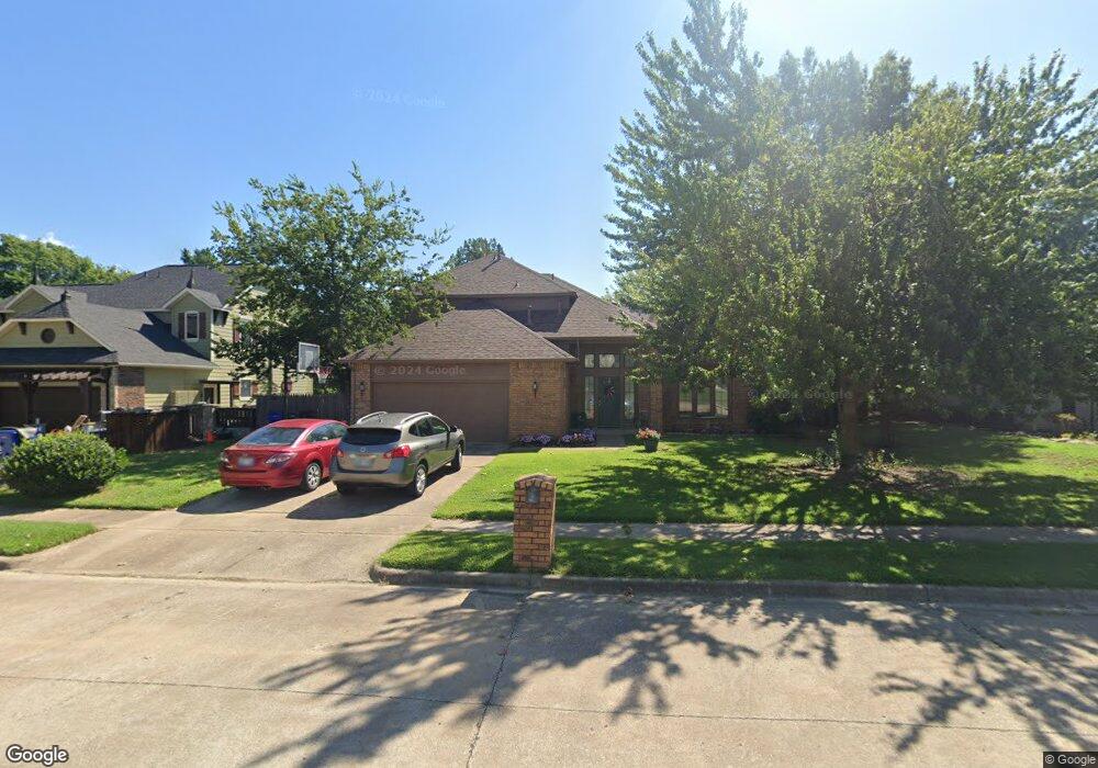 2317 W Twin Oaks St, Broken Arrow, OK 74011 - photo 1