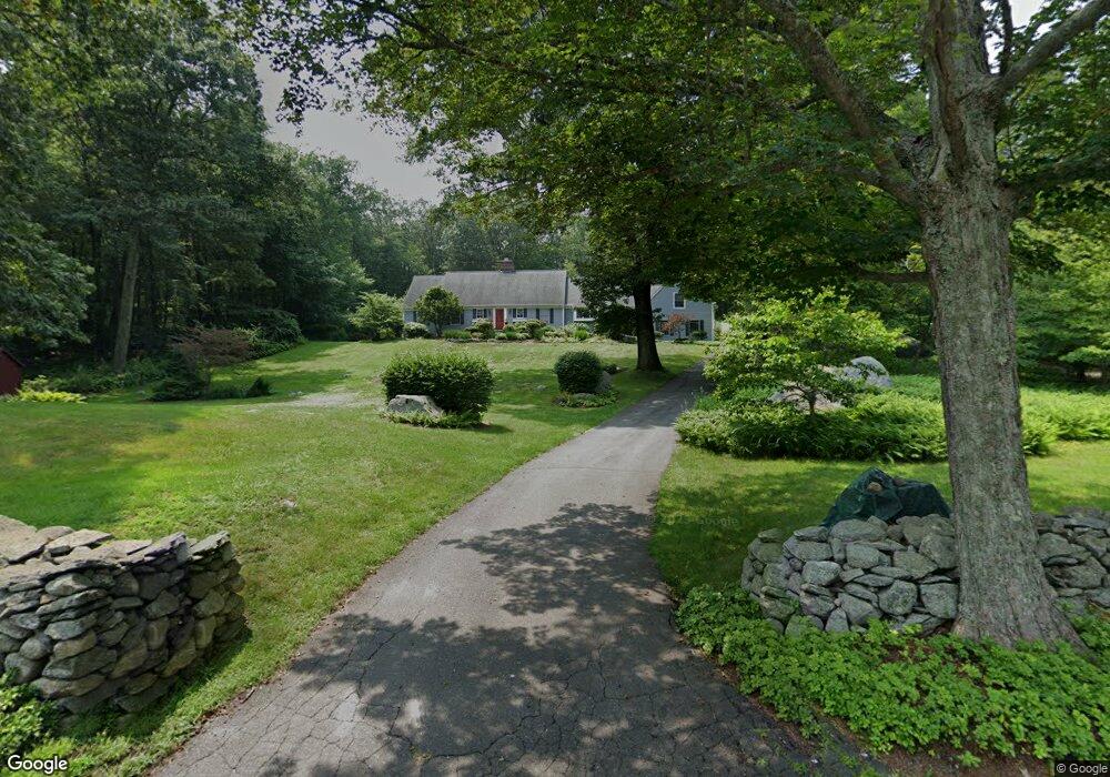 104 Boggs Hill Rd, Newtown, CT 06470 - photo 1