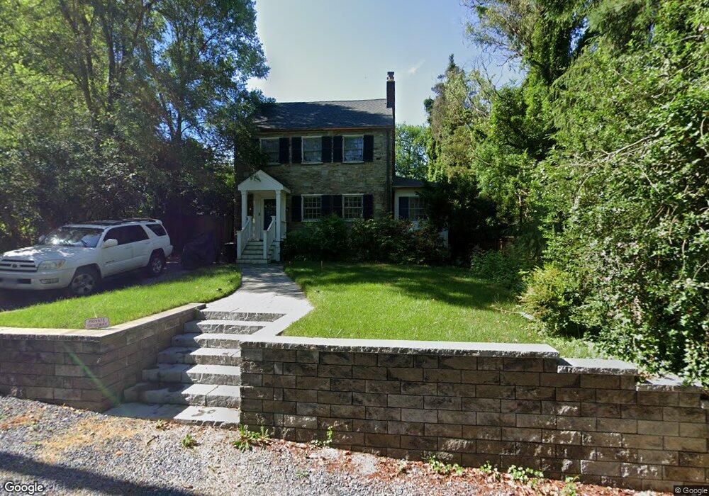 1515 Locust Ave, Towson, MD 21204 - photo 1