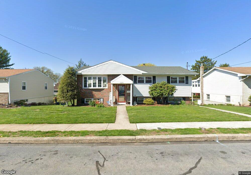 3210 Holtry St, Reading, PA 19605 - photo 1