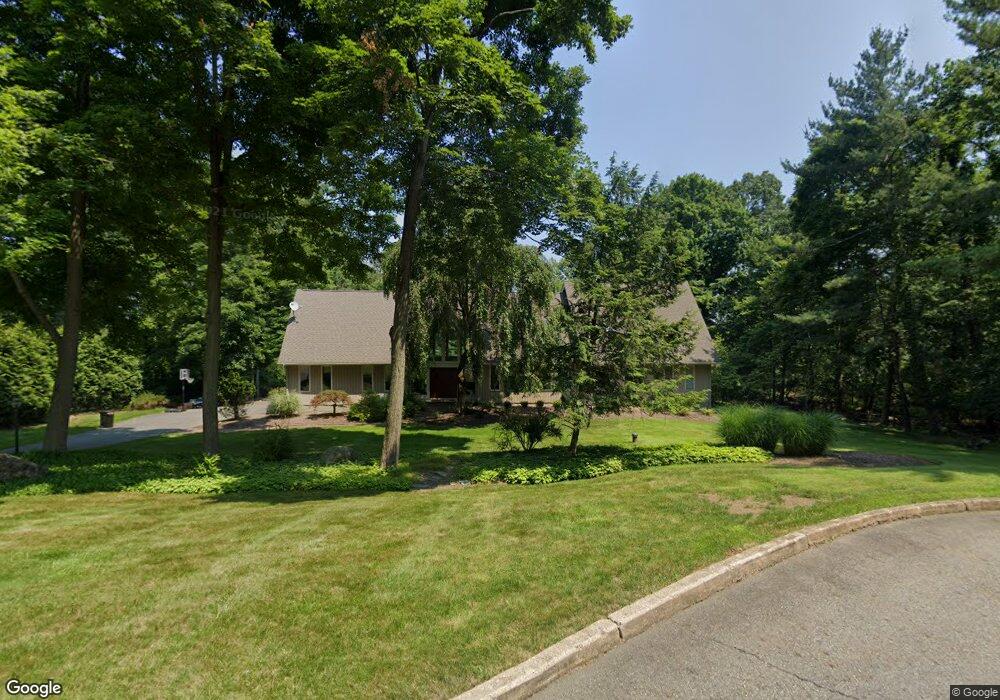 32 Aspen Way, Upper Saddle River, NJ 07458 - photo 1