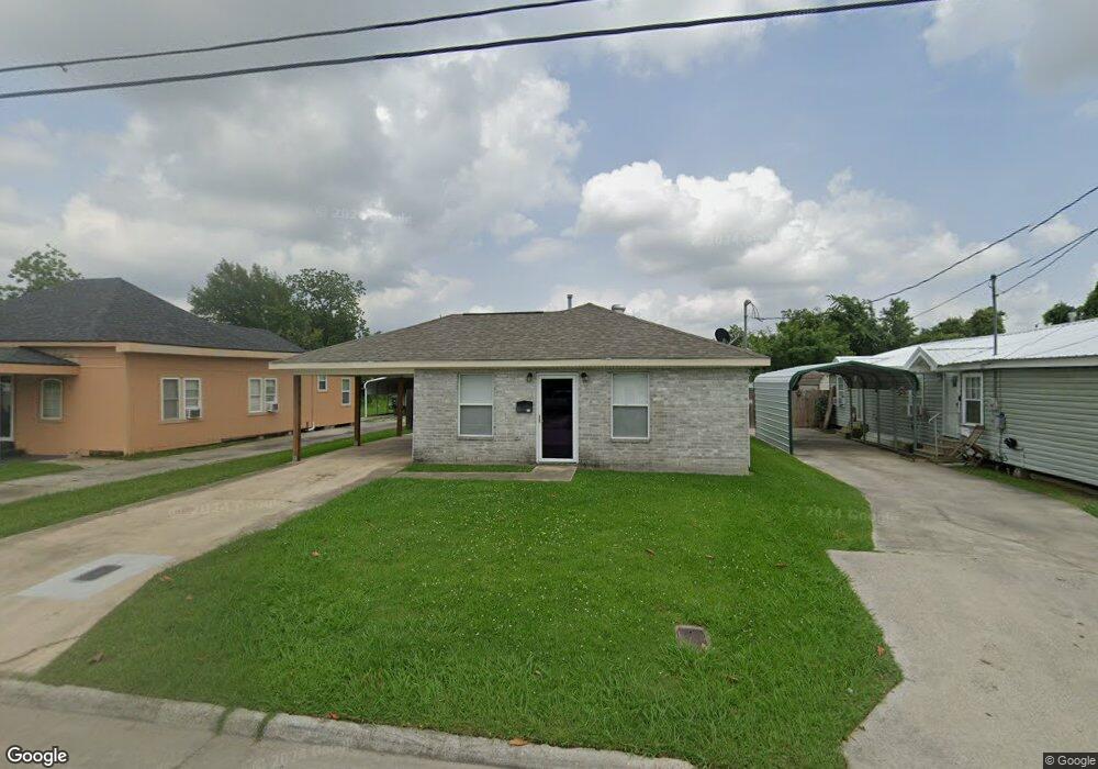 626 Simmons St, Lake Charles, LA 70601 - photo 1