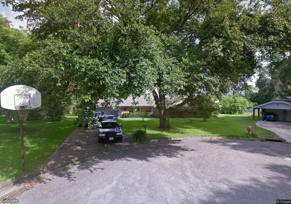 1717 Jones St, Alvin, TX 77511 - photo 1