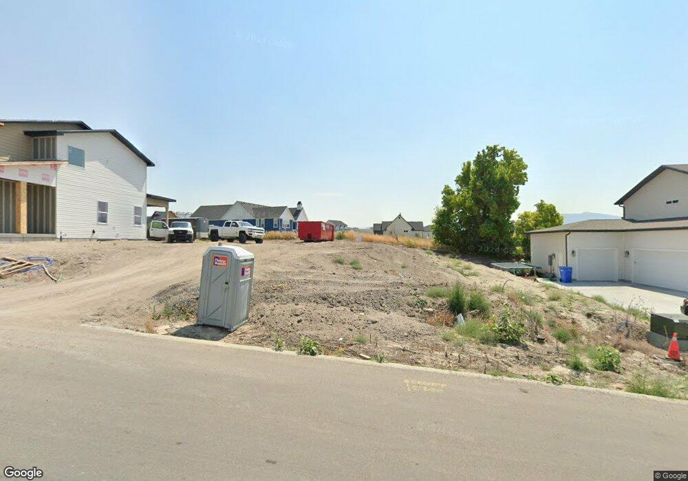 661 W 20 N unit 39, Hyrum, UT 84319 - photo 1