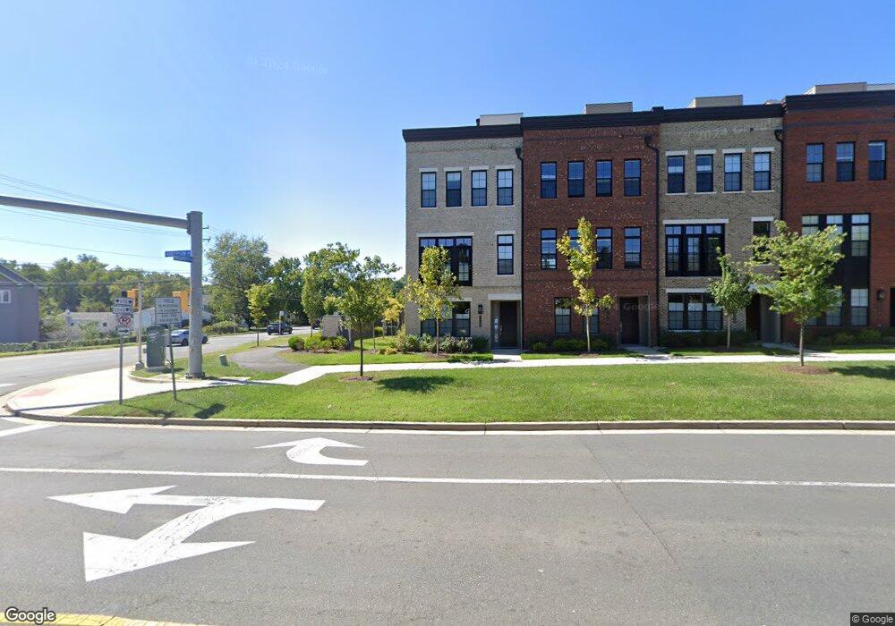 1720 Anderson Dr unit 2401, McLean, VA 22102 - photo 1