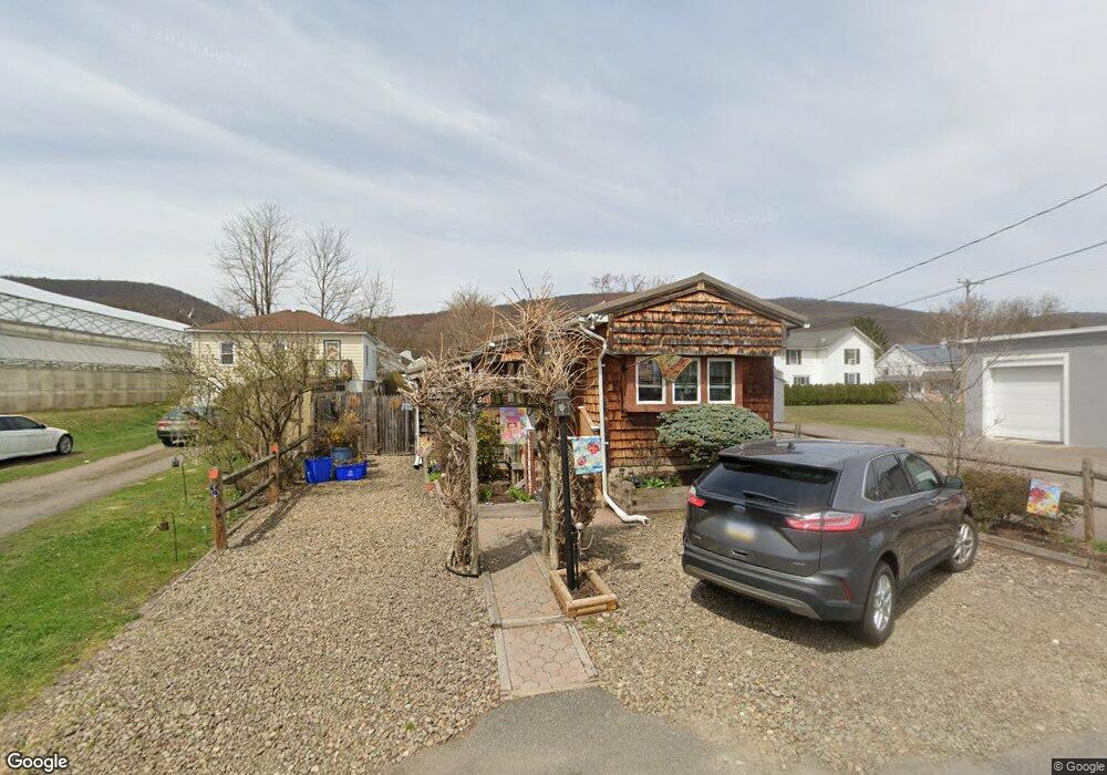 633 Avenue E, Wyoming, PA 18644 - photo 1