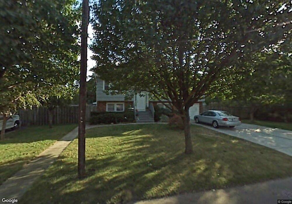 44 Merritt St, Lindenhurst, NY 11757 - photo 1