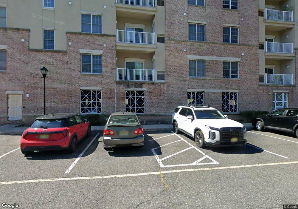 3408 Windsor Park Ct unit 408, Englewood, NJ 07631 - photo 1