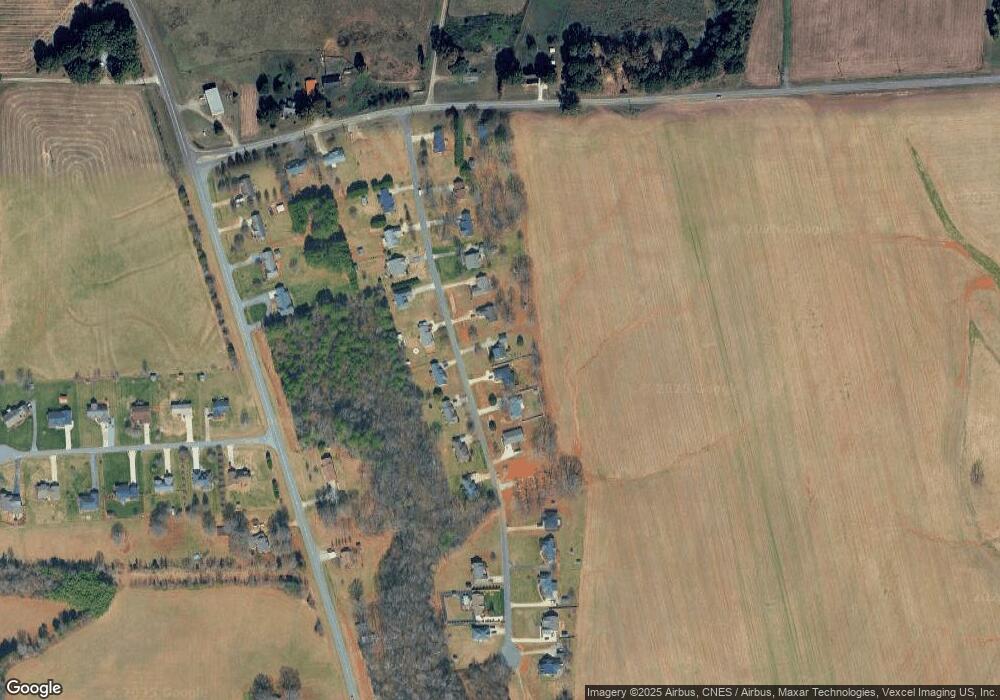 137 Foy Ln, Statesville, NC 28625 - photo 1