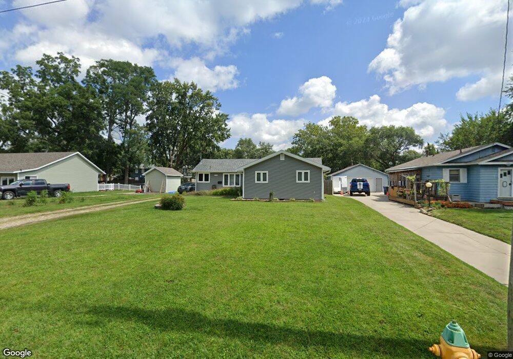 3821 53rd St, Des Moines, IA 50310 - photo 1