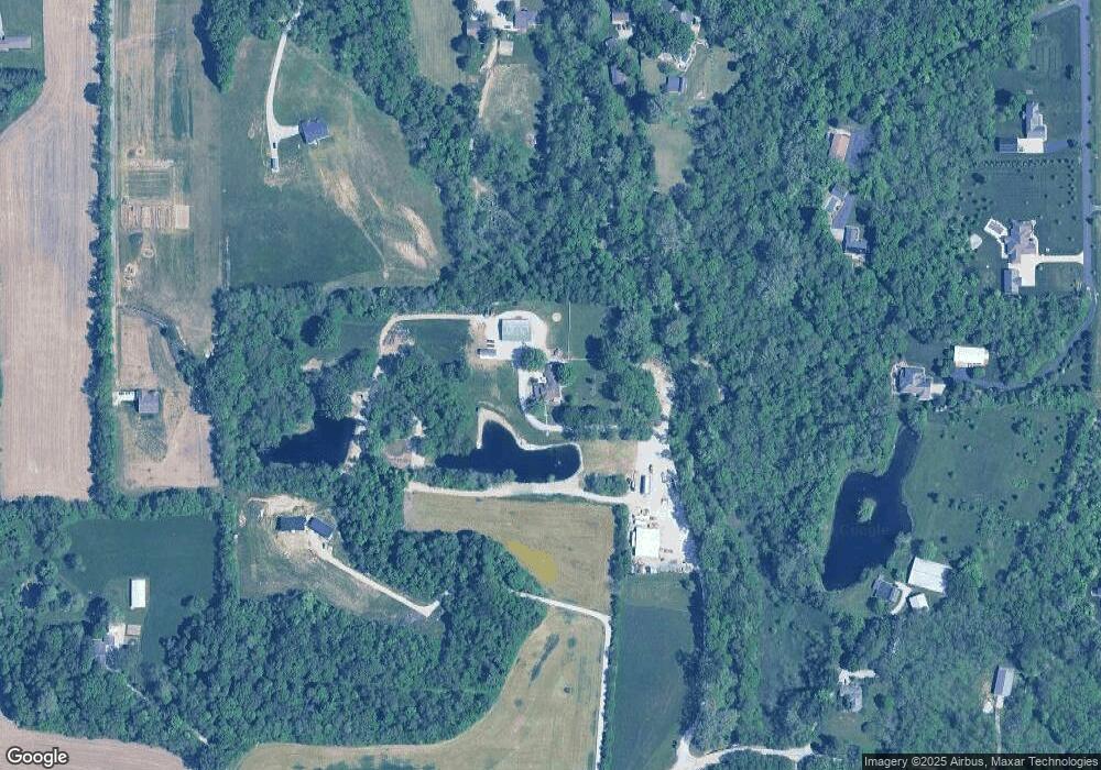 3910 Martin Rd, Plainfield, IN 46168 - photo 1