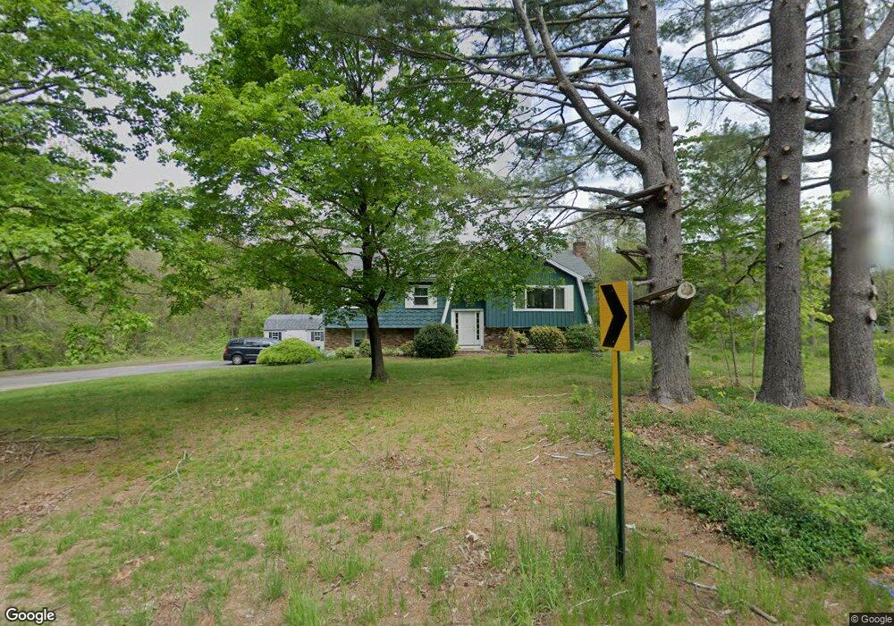 255 Mohegan Rd, Shelton, CT 06484 - photo 1