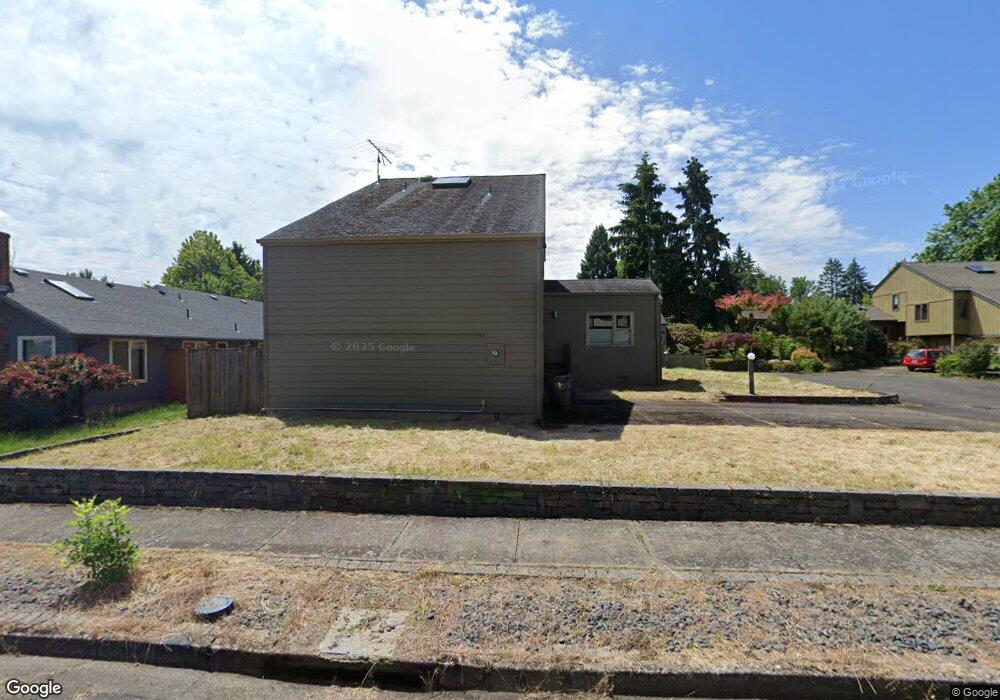 1898 Lemming Ave, Eugene, OR 97401 - photo 1